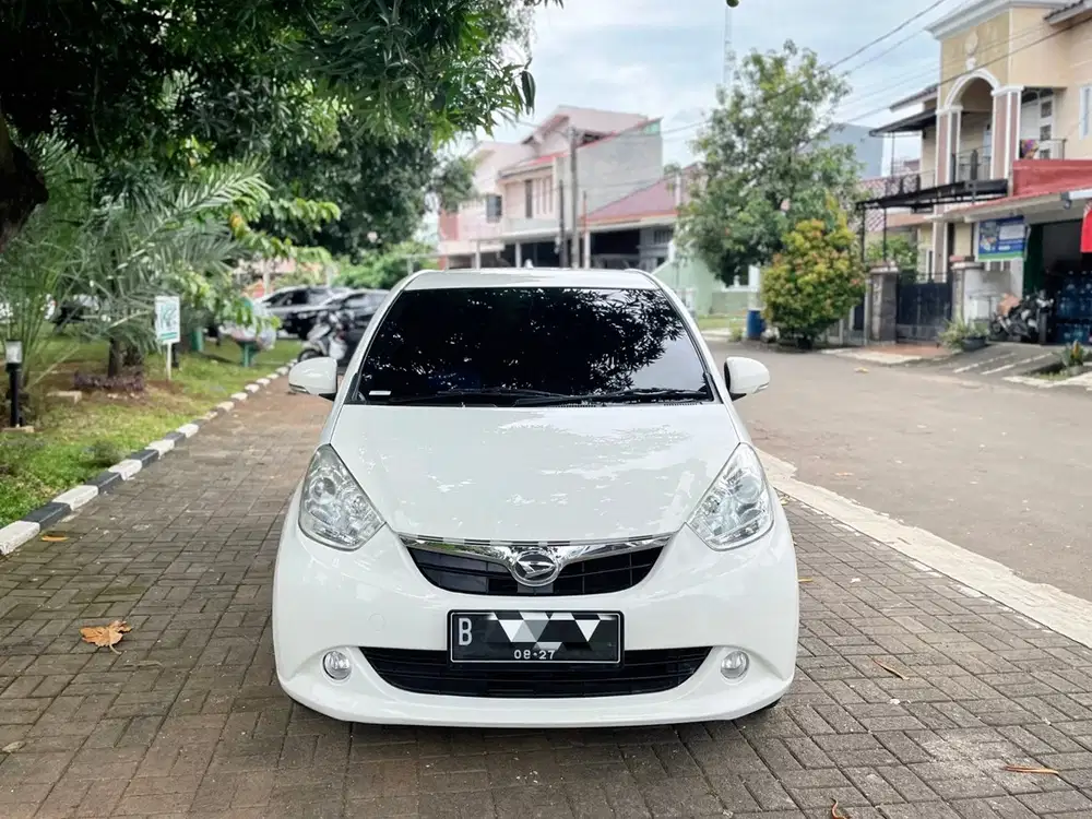Daihatsu Sirion 2012 Putih Otomatis