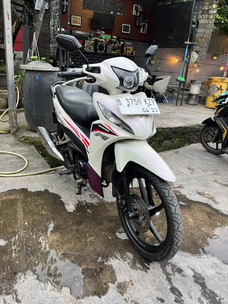 HONDA REVO FI 2016 PAJAK HIDUP PANJANG