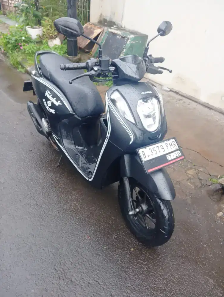 Honda Genio Donat 2023 fulori like new pajak panjang mesin superjos