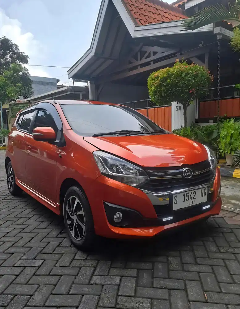 NEW AYLA R 1.2 MANUAL KM 18RB 2018