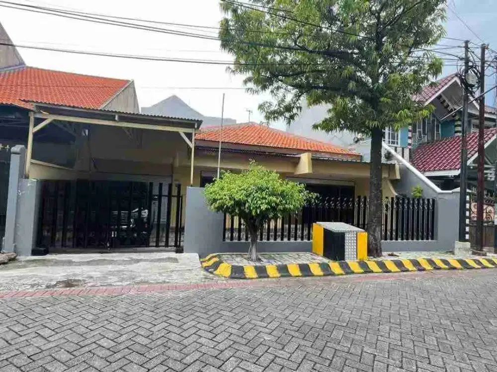 sewa rumah siap huni untuk kantor atau rumah tangga di gayungsari Surabaya ,dekat masjid agung nasional surabaya, dan tol waru Sidoarjo