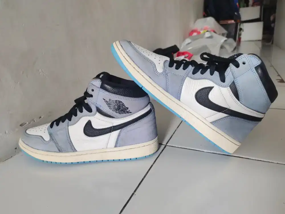 Sepatu Nike air jordan 1 high og university blue ukuran 43 second