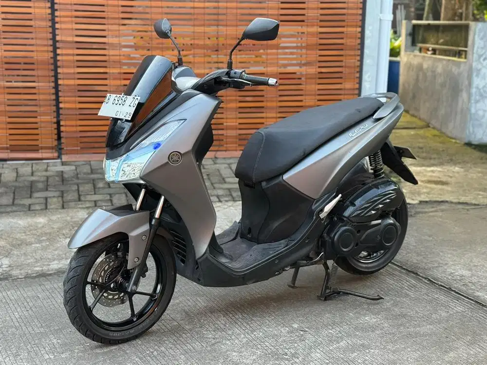 Yamaha lexi 2018 ab pajak on bagus
