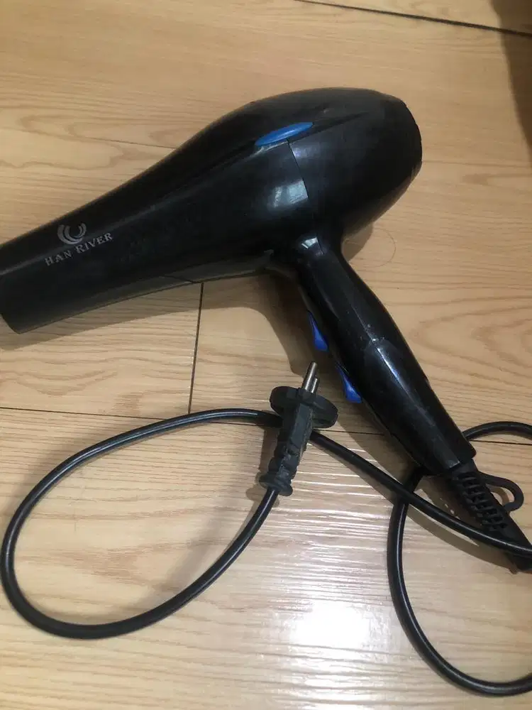 Hair dryer pengering rambut