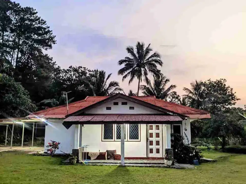 Dijual cepat murah villa di Cipari cisarua bogor