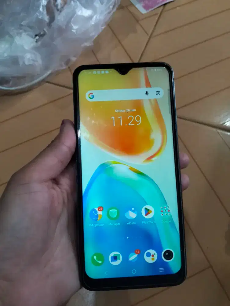 Vivo v25e 8/128 lengkap