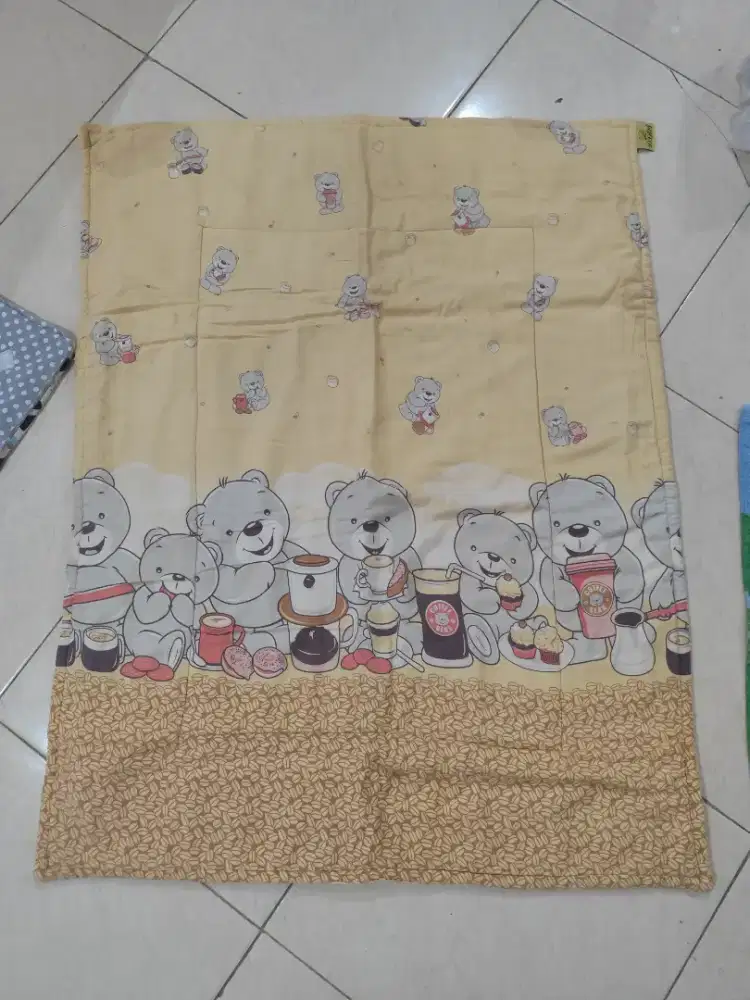 selimut bayi (ada busa tipis)