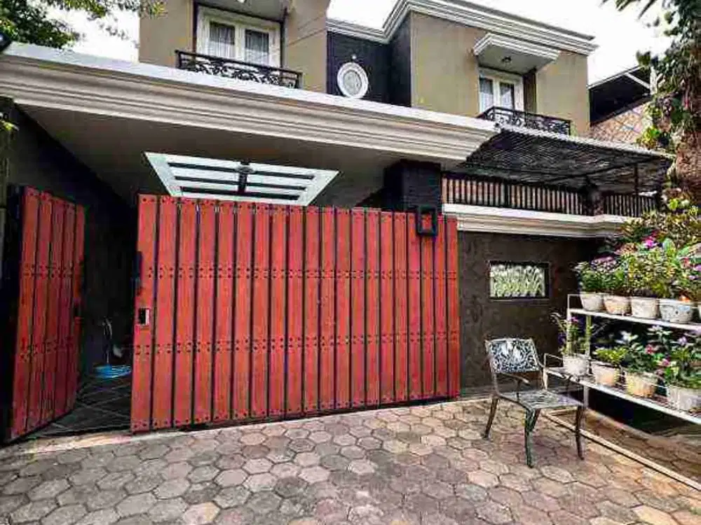 rumah megah di Cipinang muara