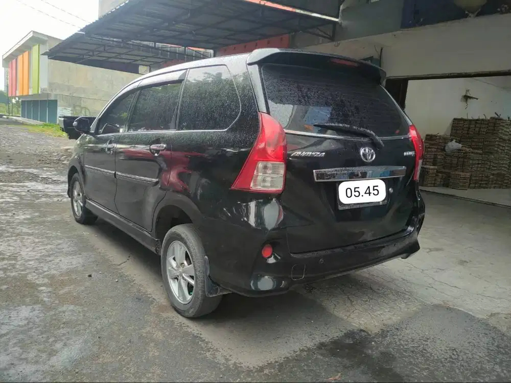 Avanza Veloz 2012 manual