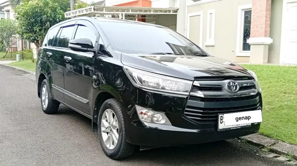 Toyota Innova Reborn 2.0 V bensin AT 2017 hitam metalik