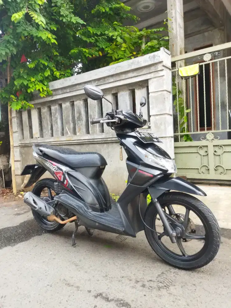 Dijual Honda Beat 2010