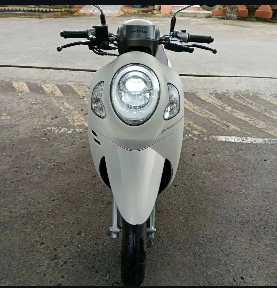 Scoopy prestige 2024