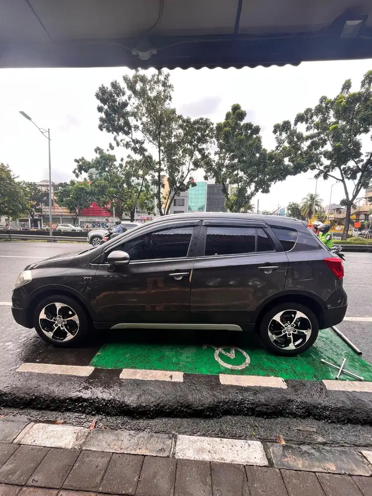 Suzuki SX4 2017 Bensin