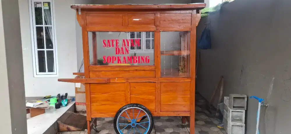 Grobak unruk jualan sate angkringan soto bakso