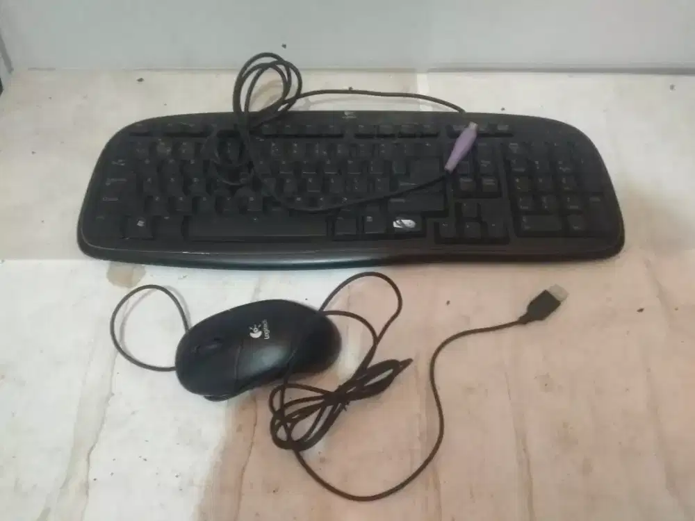 Keyboard dan Mouse Logtech