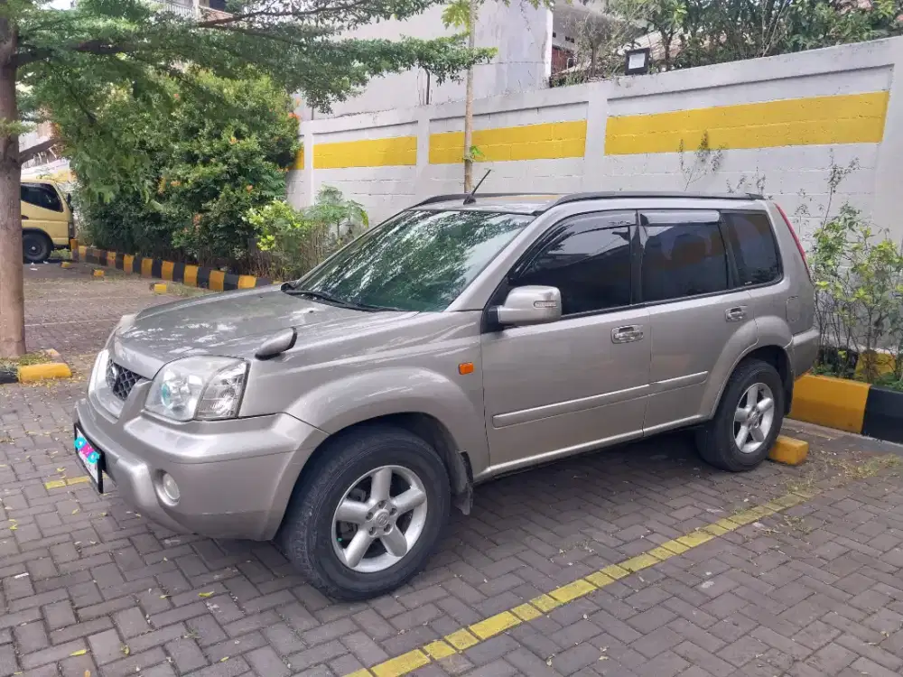 Nissan Xtrail (X trail 2005)