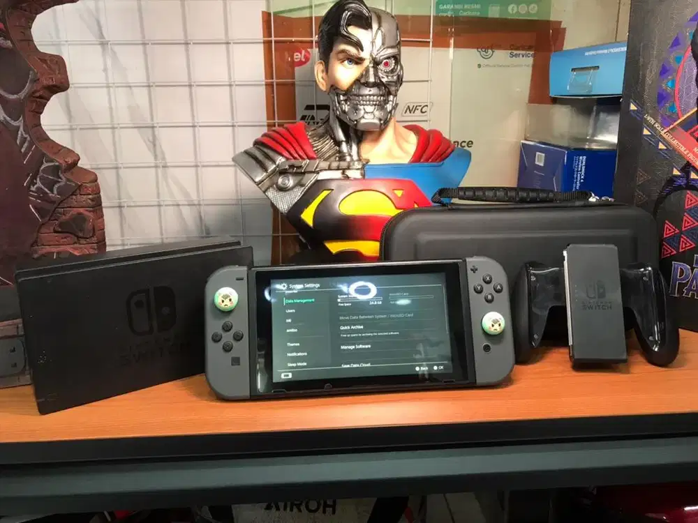 Nintendo Switch V2 Grey 32GB