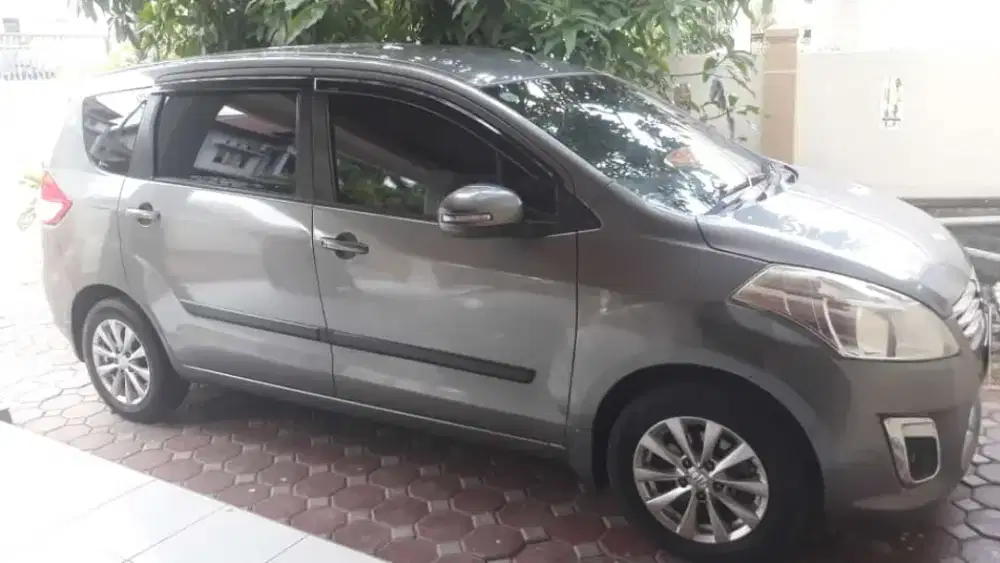Ertiga GX 2014 MT