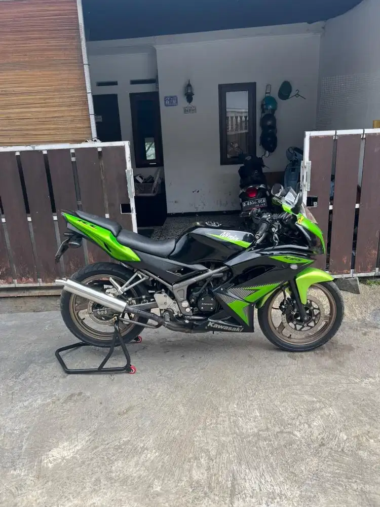 Kawasaki Ninja RR