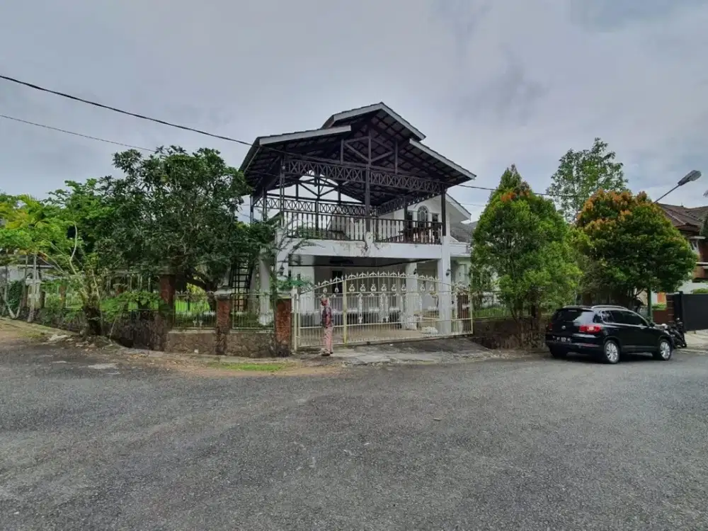 DISEWAKAN RUMAH SEMI FURNISH di BALIKPAPAN BARU BB – HM