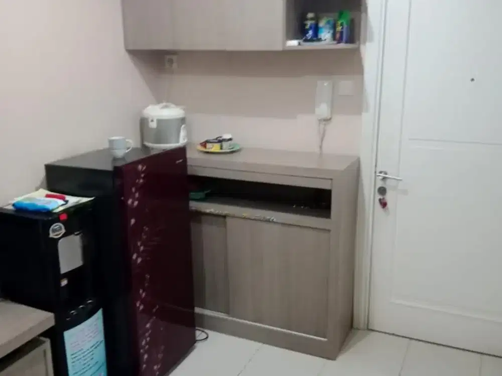 ready apartemen green lake sunter,2kamar furnished,lantai tengah,view danau,hadap utara,view city