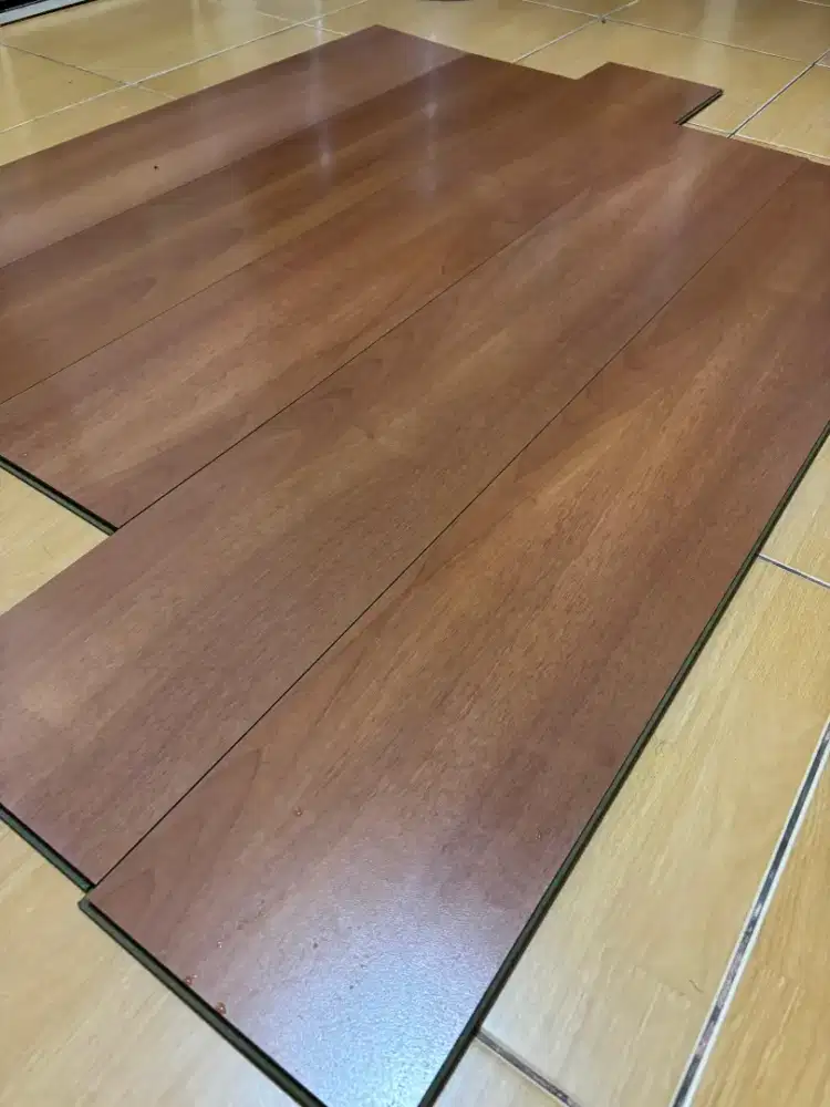 Parkit lantai laminated