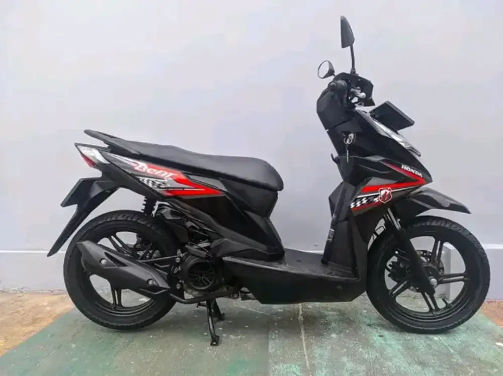 Honda B e a t fi 110cc tahun 2018 ss komplit