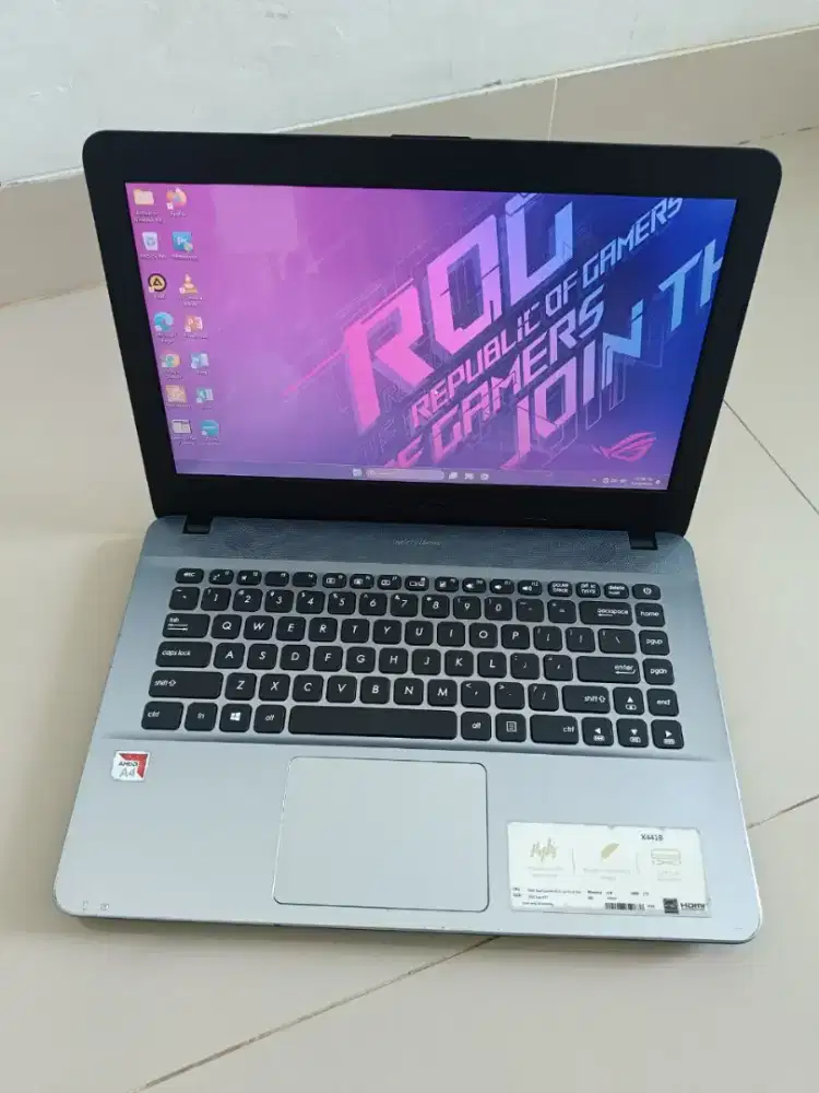Laptop Asus X441BA Mulus Noken