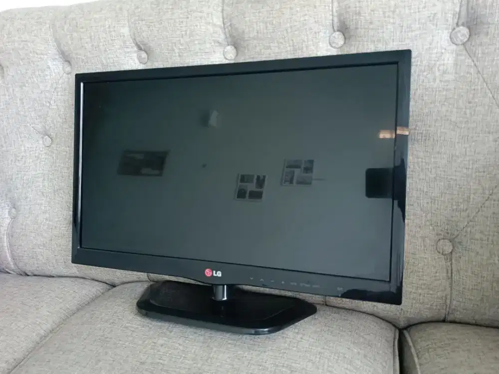 TV LED MERK LG 22 INC