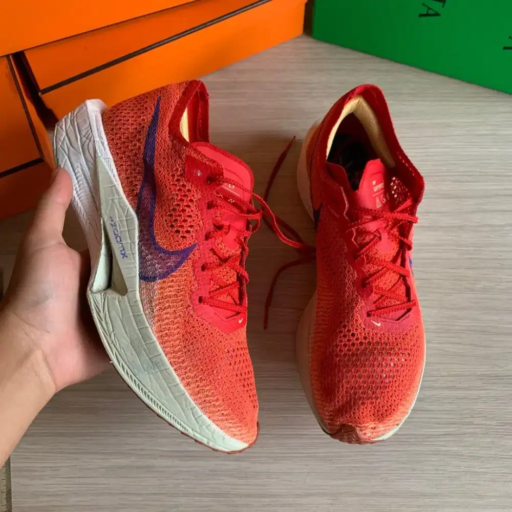 Nike zoom vaporfly next% sepatu running original lari second size 44