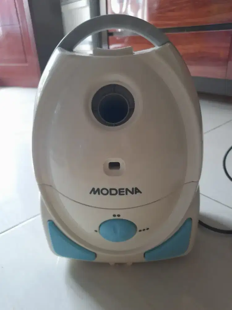Di jual sedotan debu merk modena masih bagus tinggal pakai