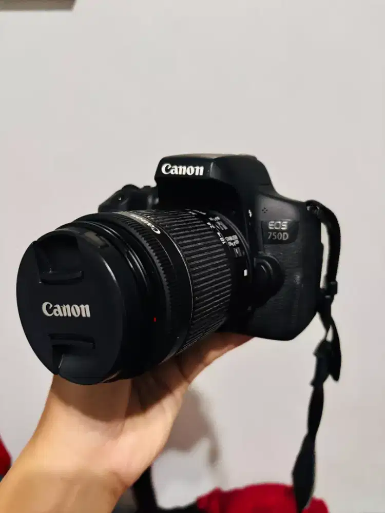 Canon eos 750D mulus jarang pakai