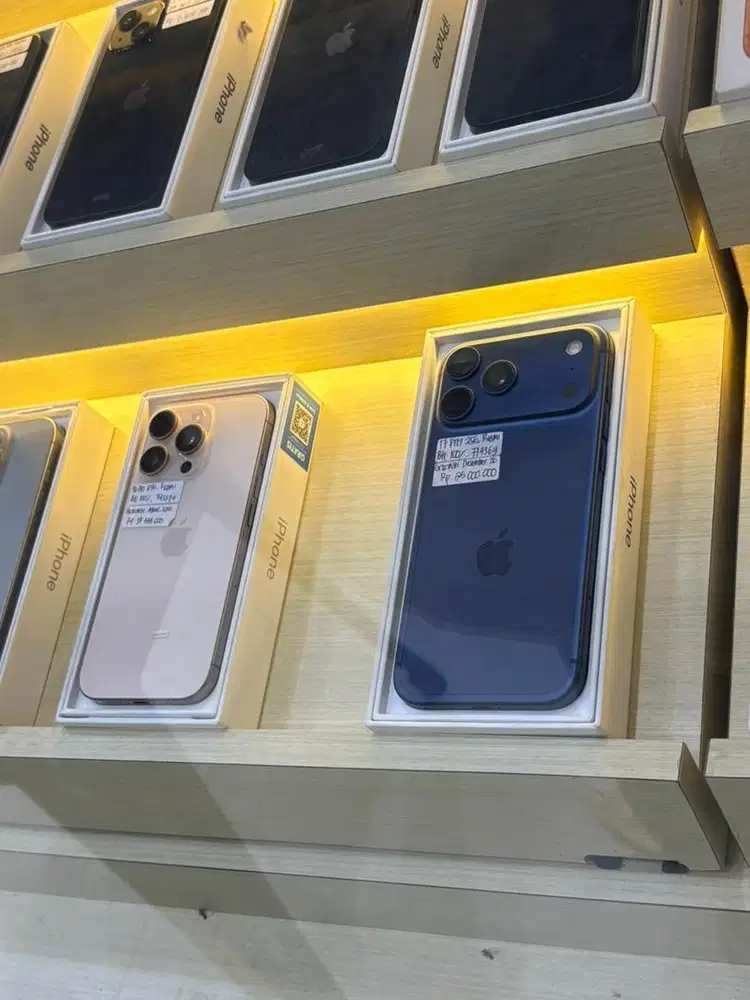 Kredit hp iphone 17 promax bunga 0% free 2x cicilan