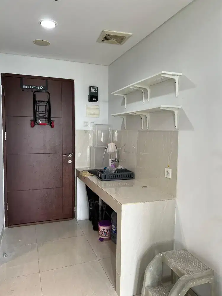 TERMURAH! Semi furnish Springwood studio