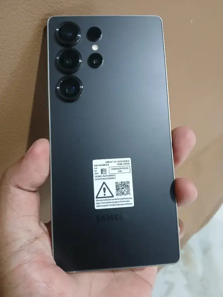 Samsung S25 Ultra 12/256