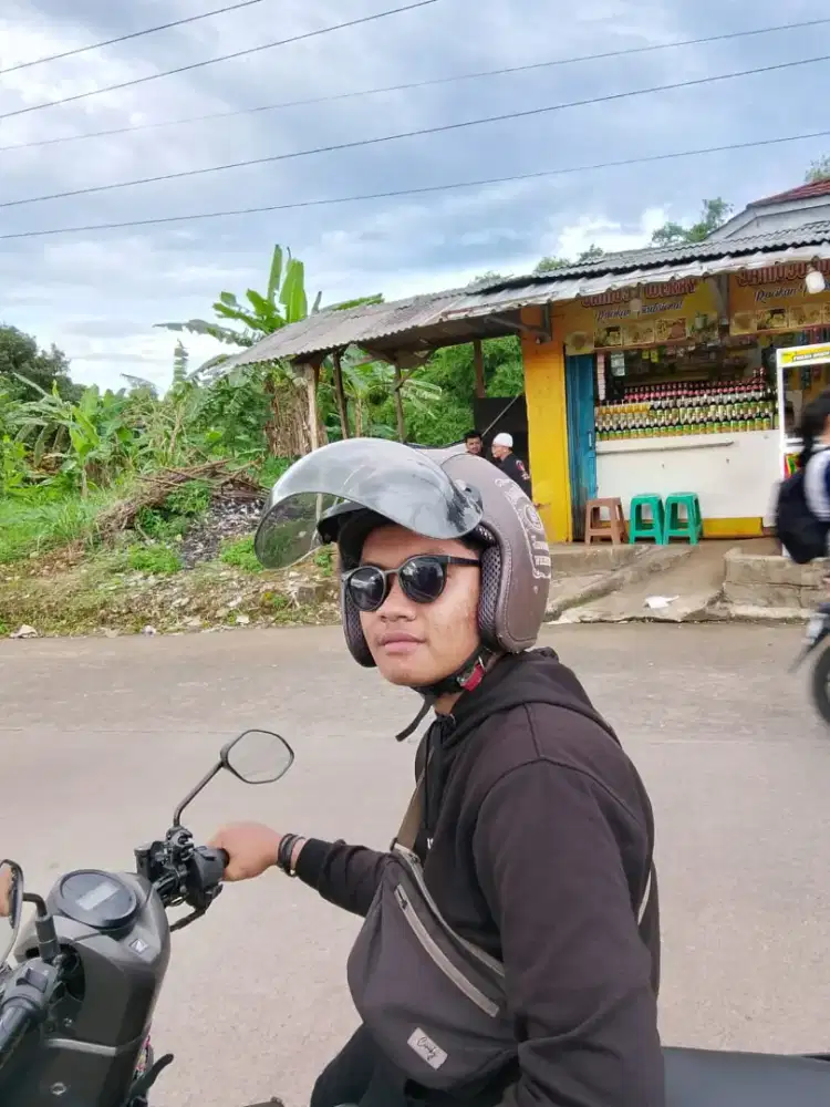 Cri kerja terbaru nya driver nya modal SIM B1 polos lamaran kerja