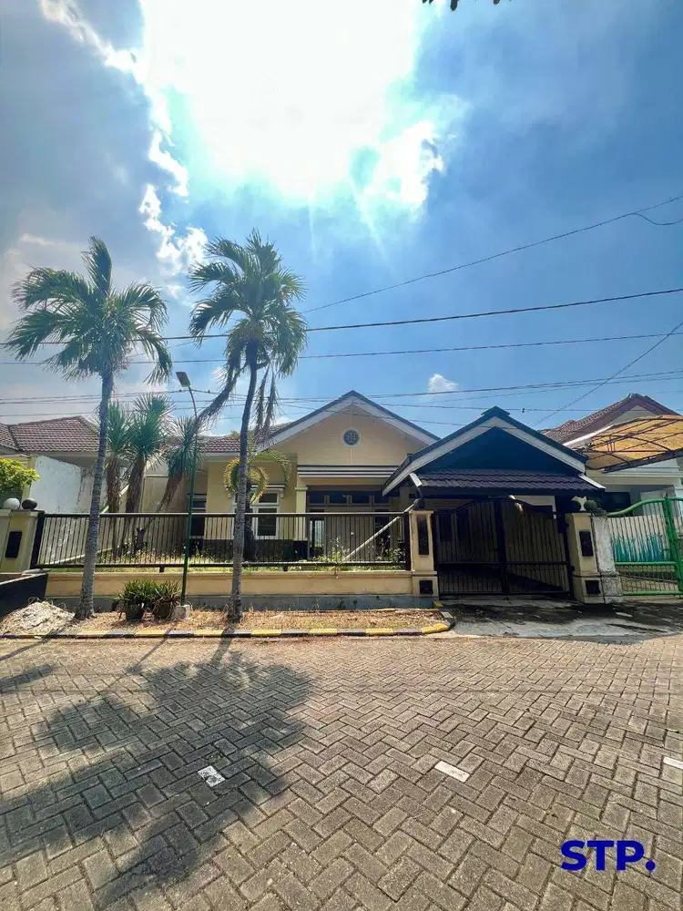 Rumah siap huni di Rungkut Mapan Selatan