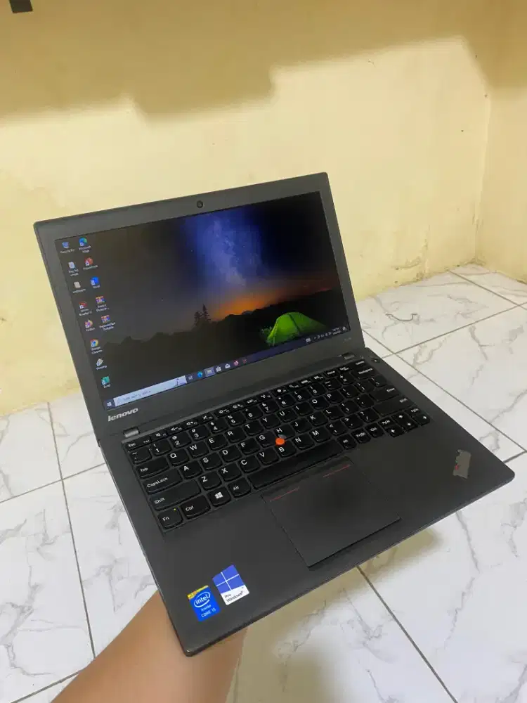 LENOVO THINKPAD X240 CORE i5 GEN 4 RAM 8GB SSD 128GB
