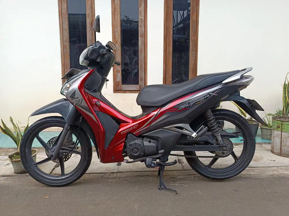 HONDA SUPRA HELMIN 2014 LENGKAP BAGUS