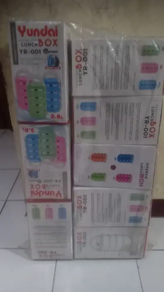 Rantang susun plastik dan stenlis