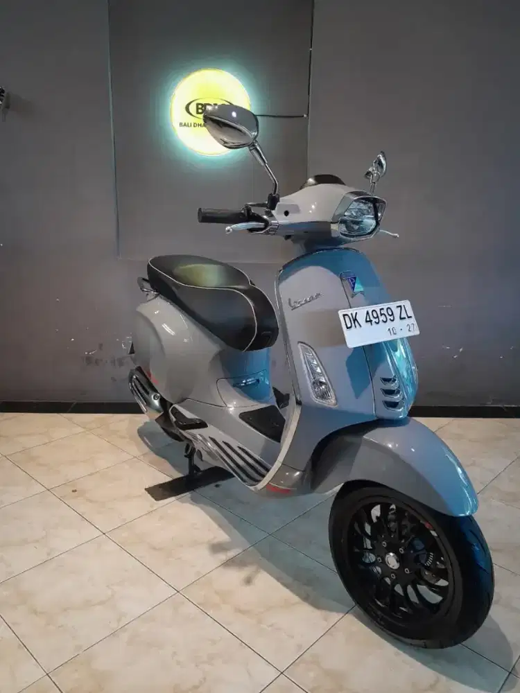 DP 5,7 JT / BUNGA MENURUN 2 %/ PIAGGIO VESPA SPRINT TAHUN 2022