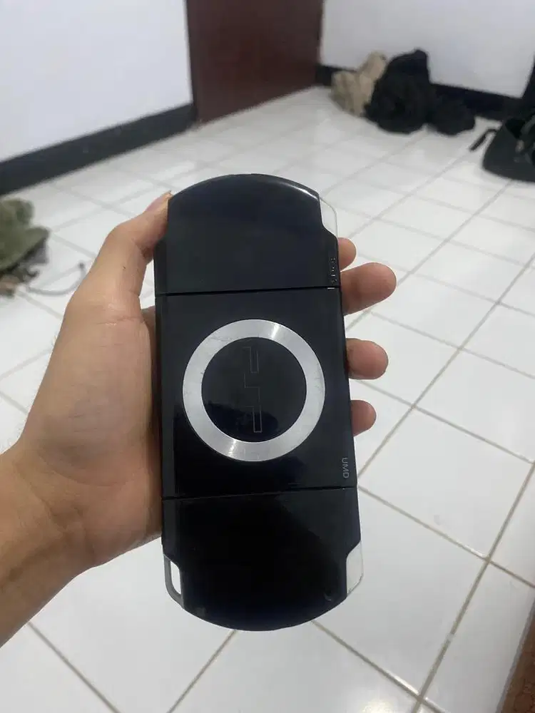 psp 2000 16gb full game