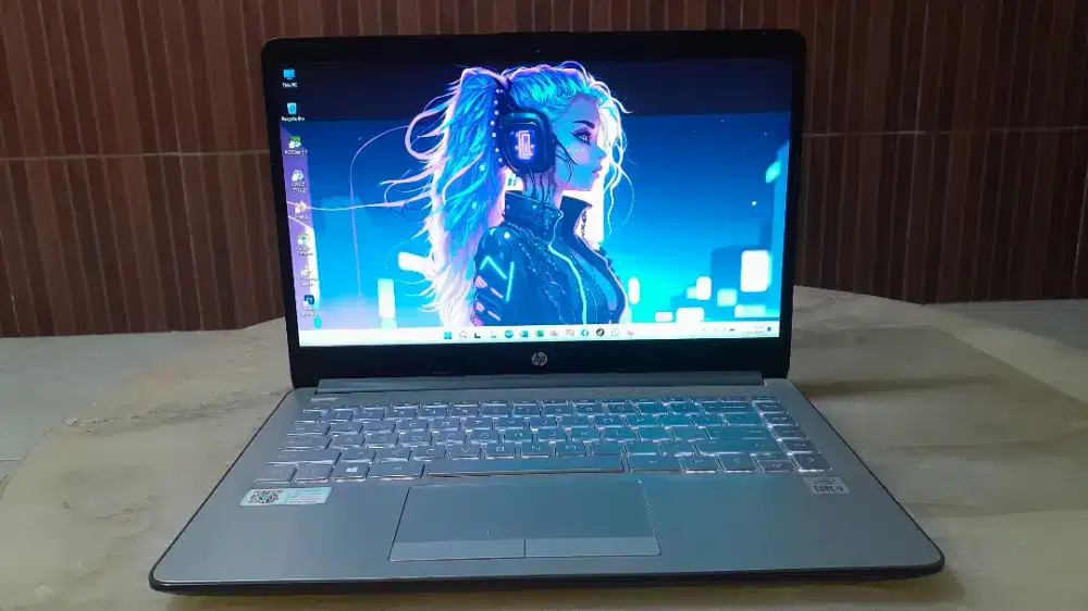 Laptop HP240 G8 core i5 Ram 8GB DDR4 ssd nvme 256GB Backlight GEN 10