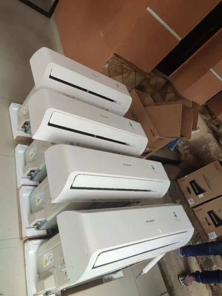 Service Ac (Air Conditioner)