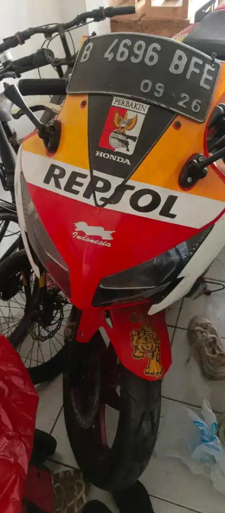 Honda CBR 150 baru ganti sparepart udah bagus smua