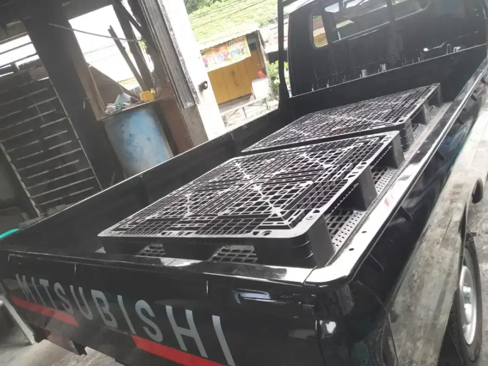 Pallet plastik second ready