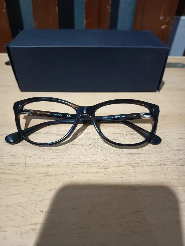 Kacamata calvin klein original second oakley rayban prada gucci celine