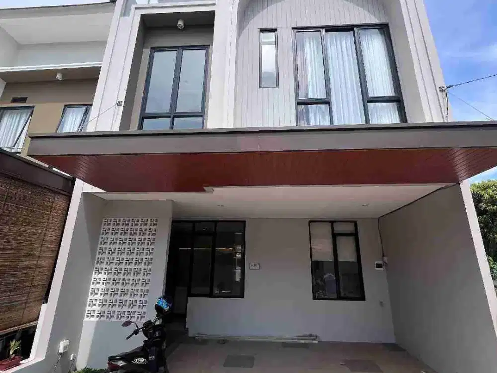 Rumah dijual cluster mewah nego Strategis kpr sekitar Lebak Bulus
