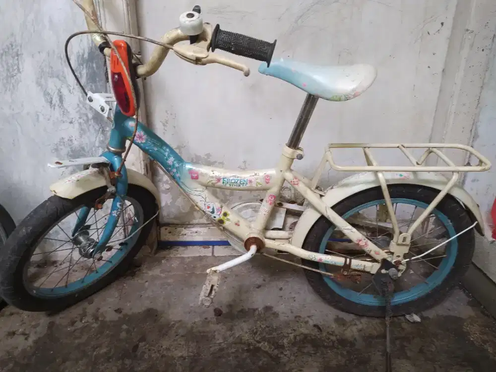 Sepeda anak ukuran 16