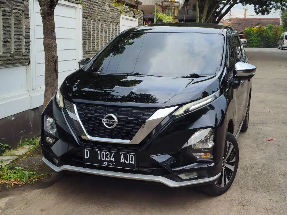 nissan livina VL at matic 2021 hitam mulus bandung